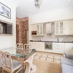 Elegant Victus Close To The By Renters Sopot